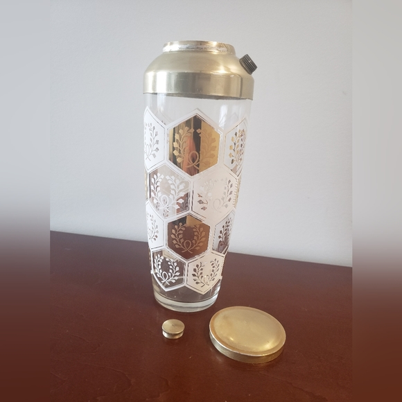 Glass Cocktail Shaker - Picture 2 of 5